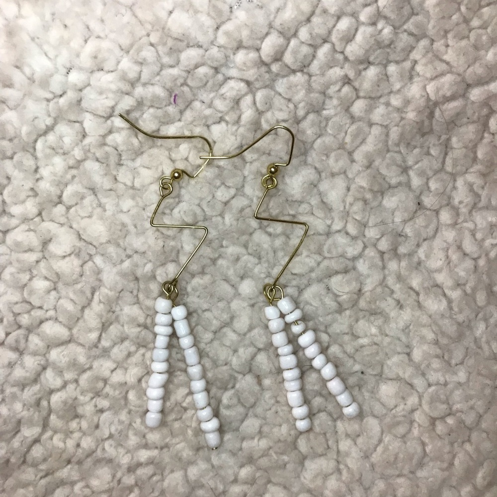 Lightning beaded dangly earrings